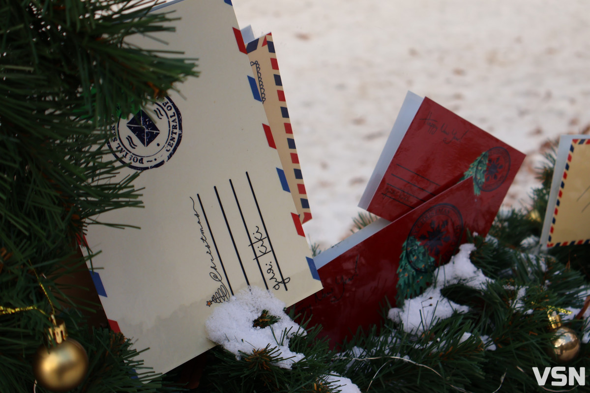 Останній день 2025 у Луцьку: місто в очікуванні Нового року. Фоторепортаж