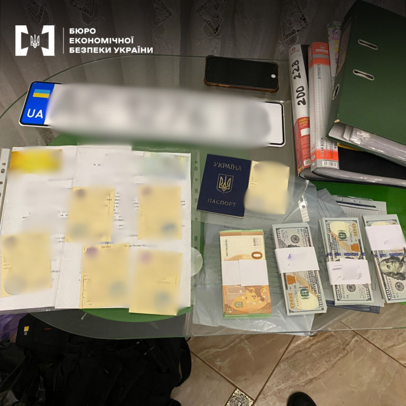 Понад 100 авто за два роки: на Волині викрили схему контрабанди автомобілів