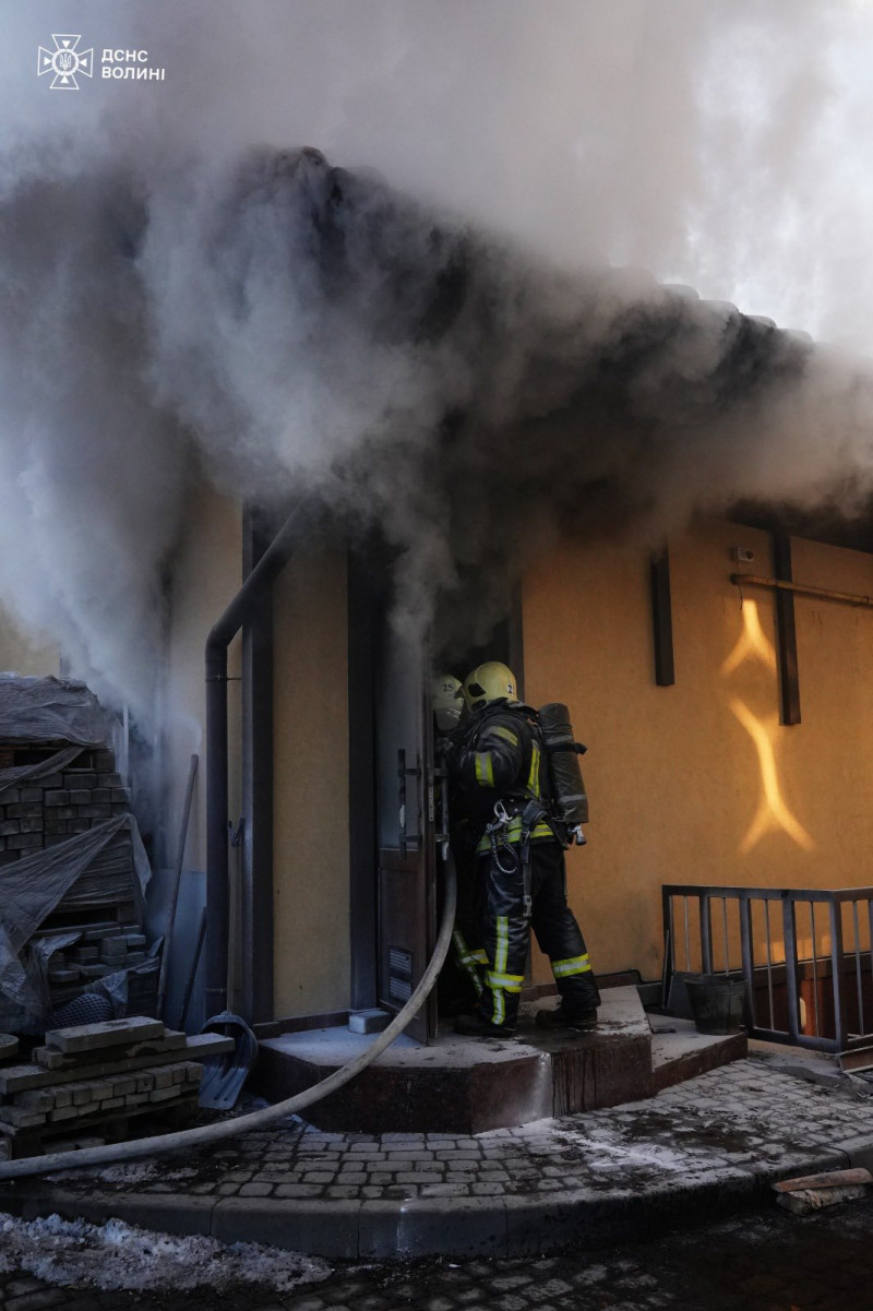 Горіла котельня одного з популярних закладів у Луцьку