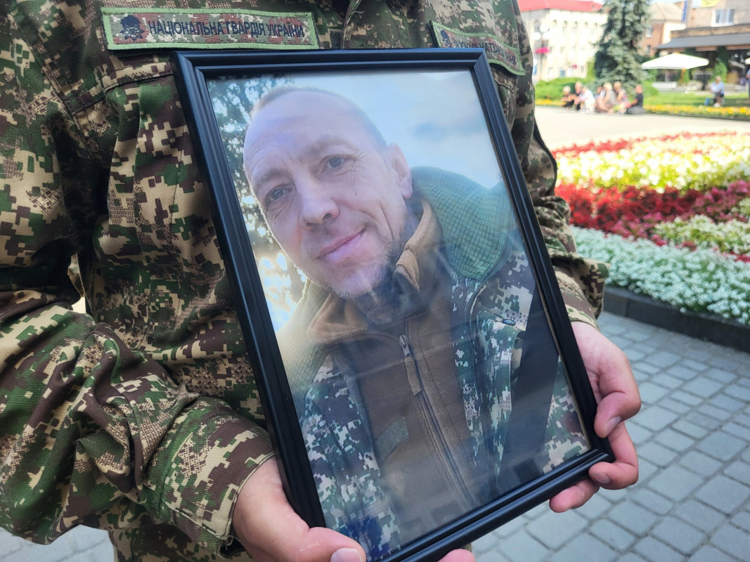 Сини продовжують боротьбу на фронті: на Волині попрощалися з Героями Юрієм Любашовим та Олександром Дубуком