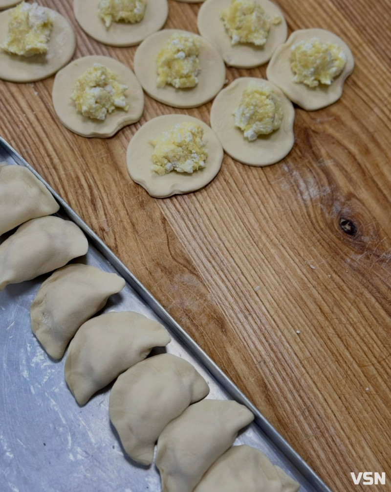 «Ми змінили рецептуру тіста»: Multi Cook презентував масштабне оновлення продукції під час дегустації в Луцьку