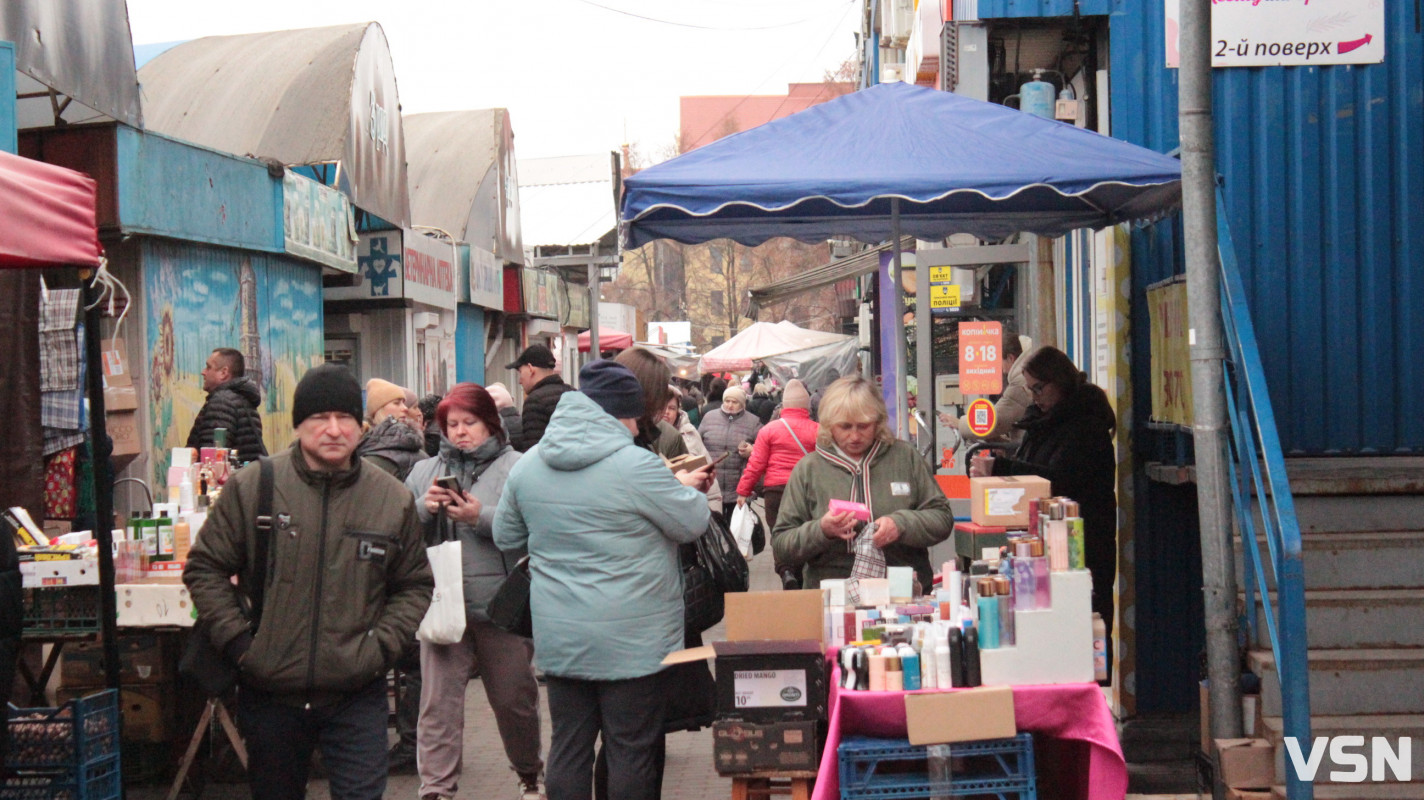 Скільки коштує жива та заморожена риба на ринку у Луцьку?