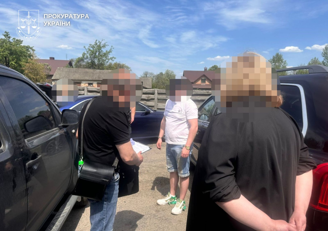 Схема на 8 тисяч доларів: волинянам, які «штампували» інвалідність для ухилянтів, обрали запобіжні заходи