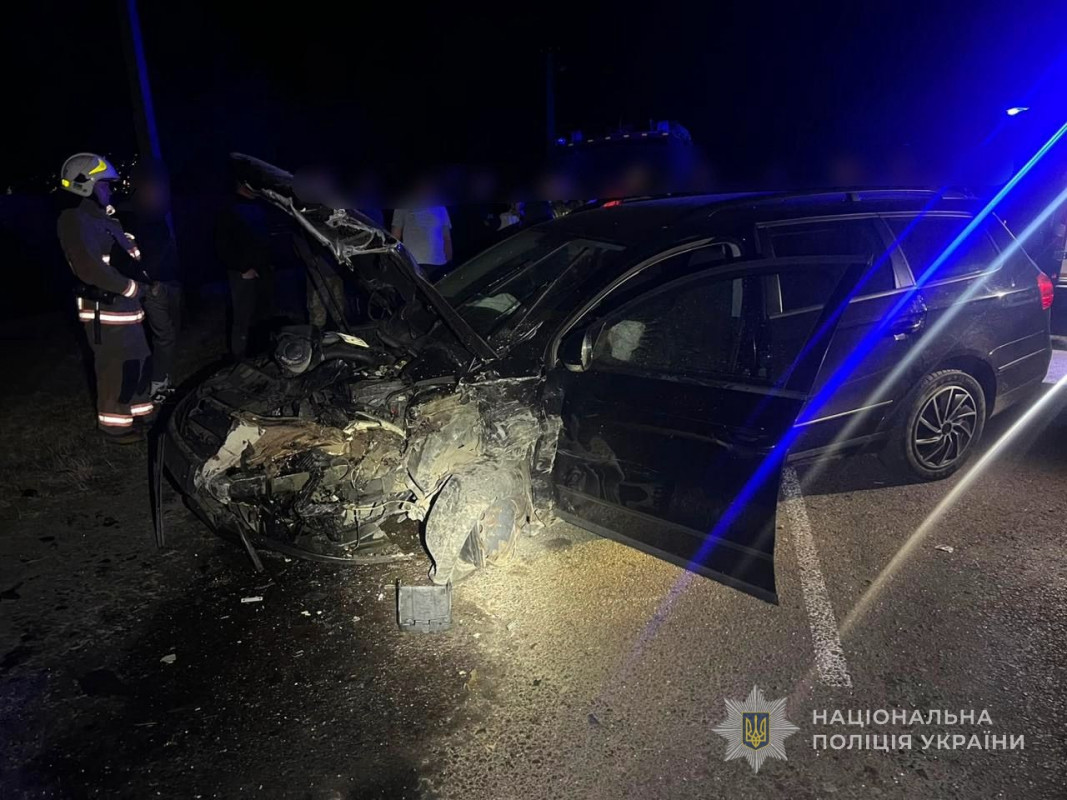 Нічна трагедія на Волині: у ДТП загинули двоє людей, ще шестеро постраждали