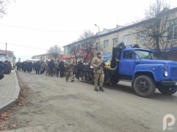 На Волині в останню дорогу провели Героя Тараса Меліса