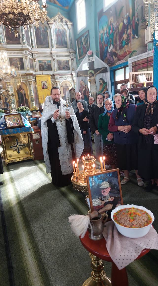 Війна забрала ще одне життя: на Волині попрощалися з Героєм Миколою Сливкою