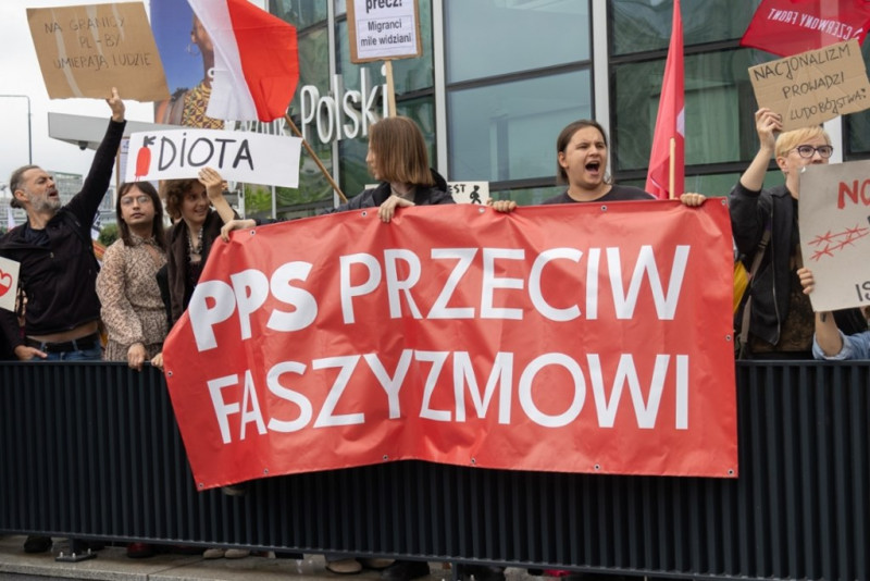 У Польщі – масові протести проти імміграції: тисячі людей вийшли на вулиці