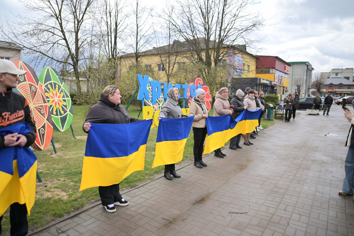 На Волині зустріли звільненого з полону військового