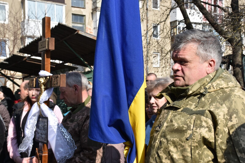 У Луцьку в останню путь провели загиблого воїна Максима Кузнєцова