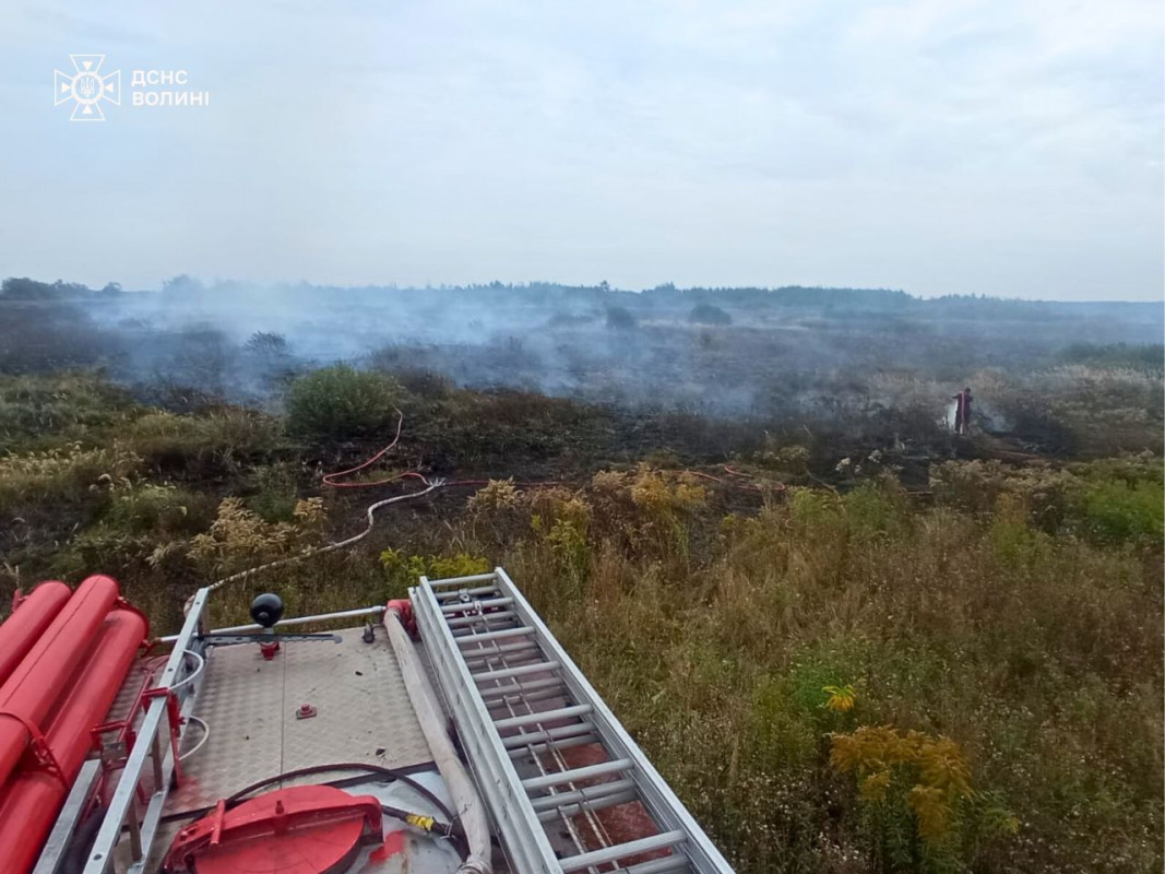 На Волині триває боротьба з пожежами торфу