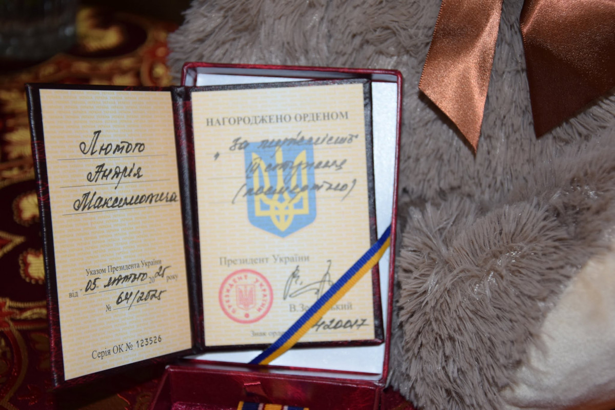 Так і не побачив сина: на Волині родині загиблого прикордонника вручили посмертну нагороду Героя