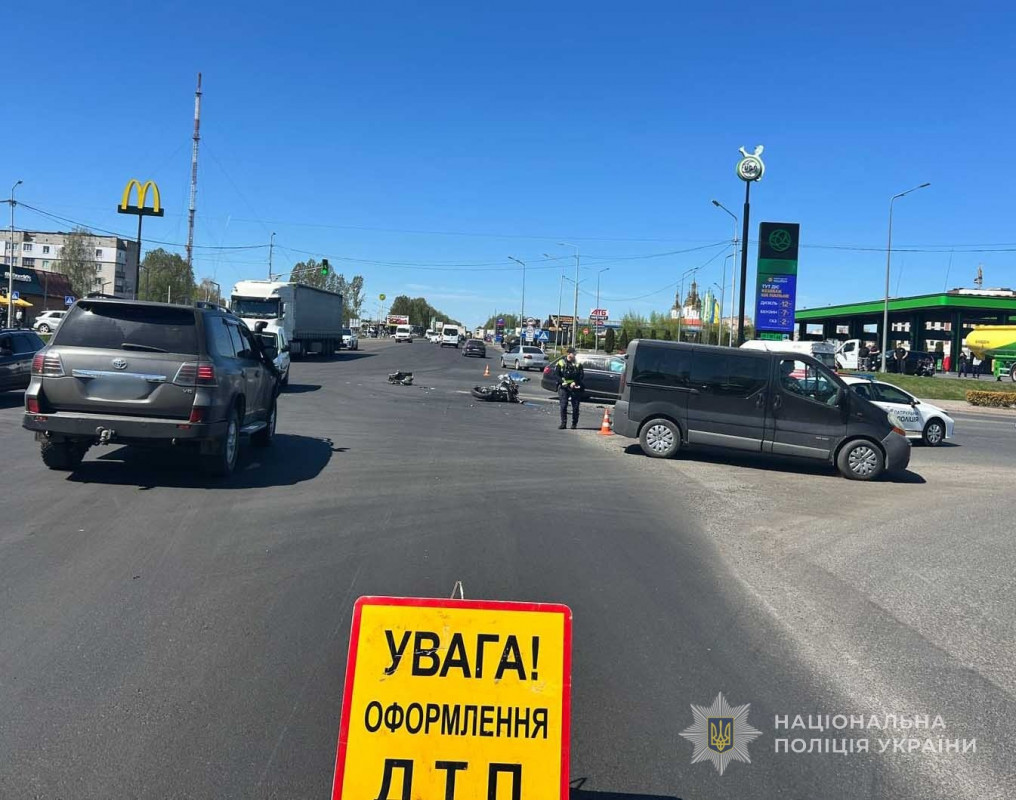У Ковелі - смертельна ДТП біля АЗС, загинув мотоцикліст