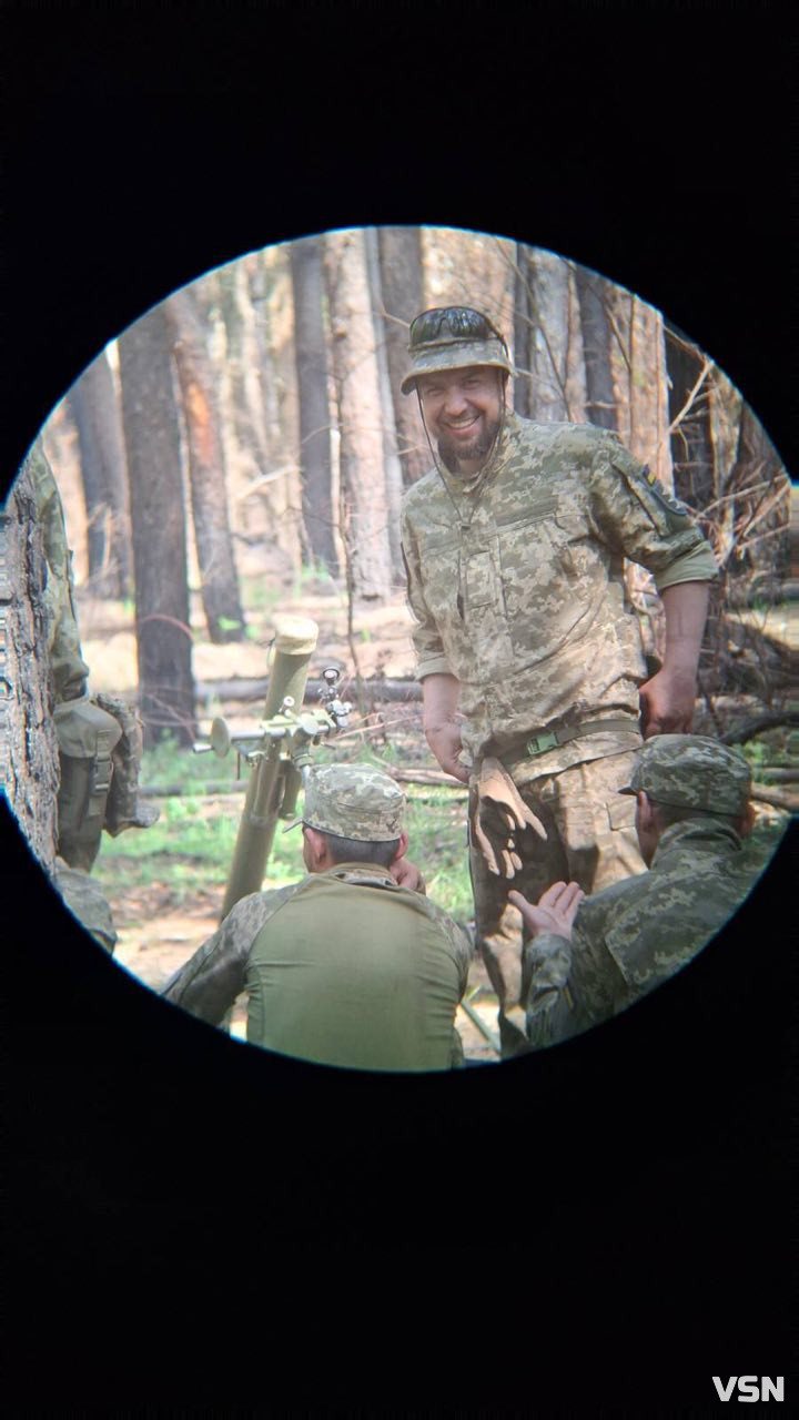 Після поранення міг більше не йти на війну, але там залишились його хлопці, яким був і за тата, і за маму: спогади про Героя з Волині Олександра Малєва