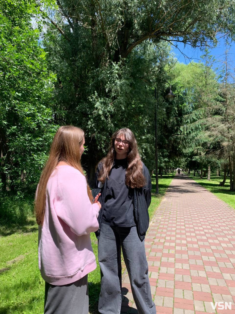 Від прогулянок парком до затишку вдома: як відпочивають лучани?