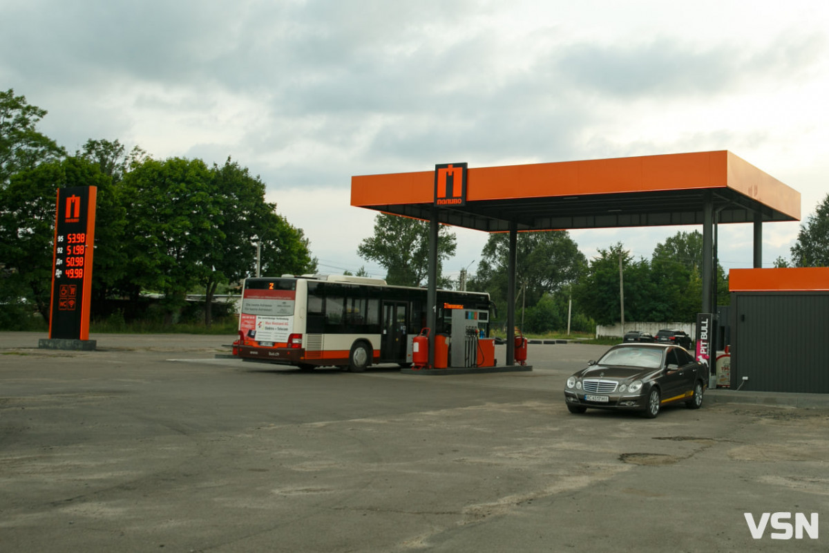 АЗК як нова точка комфорту: чому водії заїжджають не лише за пальним