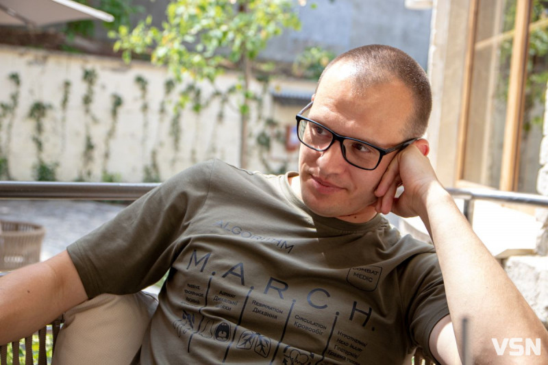 «Обставини не питають, чого ви боїтеся». Бойовий медик Хеджі з Волині — про свій шлях і знання, які рятують життя