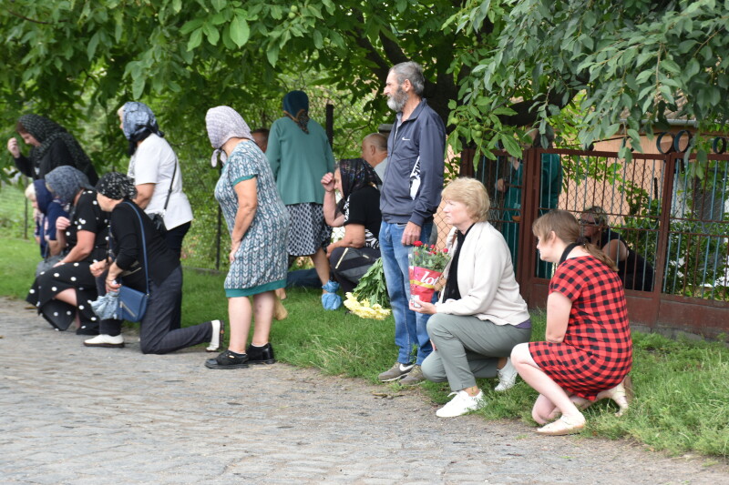 Навіки 50: у Луцькій громаді попрощались з Героєм Петром Назарчуком