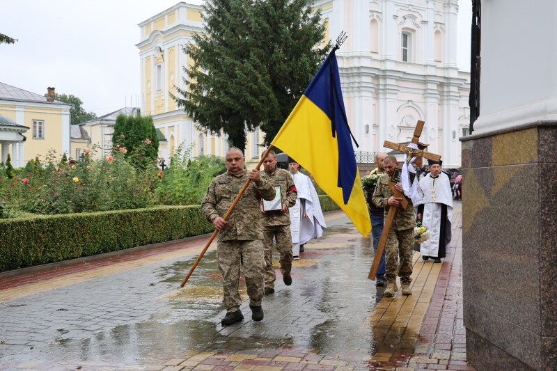 Поліг у бою в листопаді 2024 року: в Луцьку попрощались з Героєм Юрієм Ковальчуком