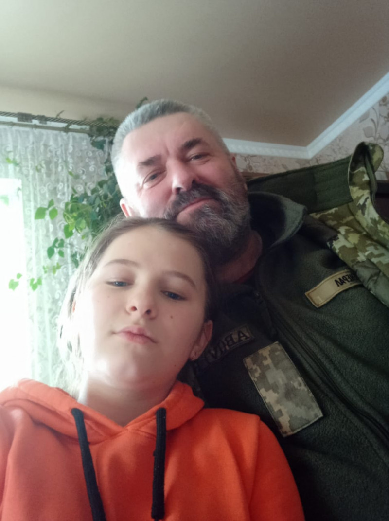 Директор школи у мирному житті, «Генерал» серед побратимів на війні: серце захисника зупинилося на рідній Волині