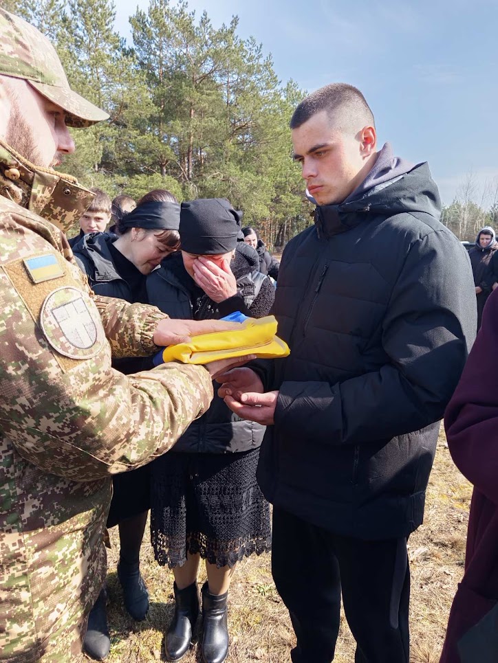 Поки шукали захисника серед полонених, не витримало серце його матері: історія Героя з Волині, який вважався зниклим безвісти