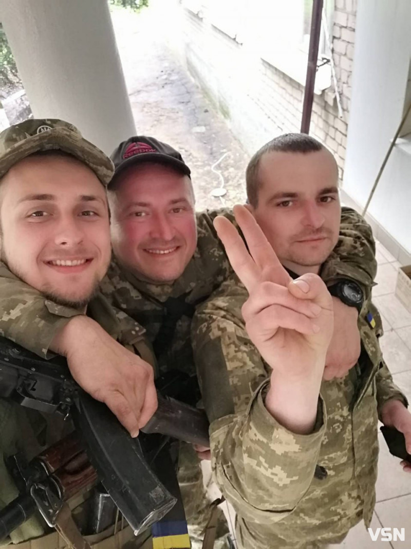 Прощаючись після відпустки з рідними, серцем відчував, що додому живим уже не повернеться: спогади про волинського Героя Володимира Душука