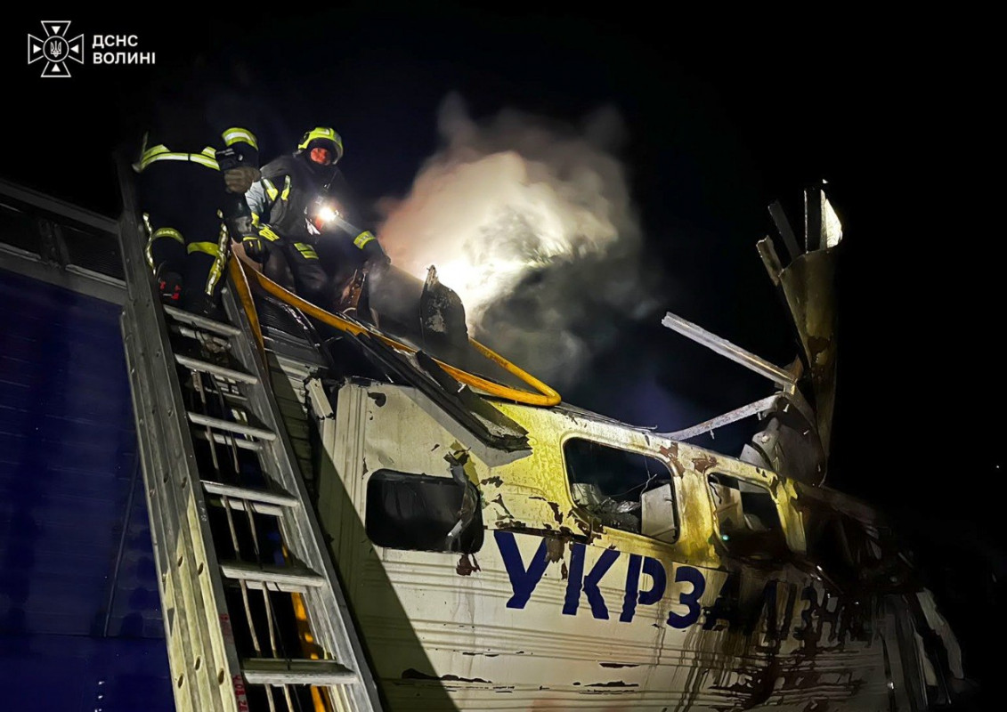 На Волині внаслідок російського удару загорівся тепловоз: що відомо