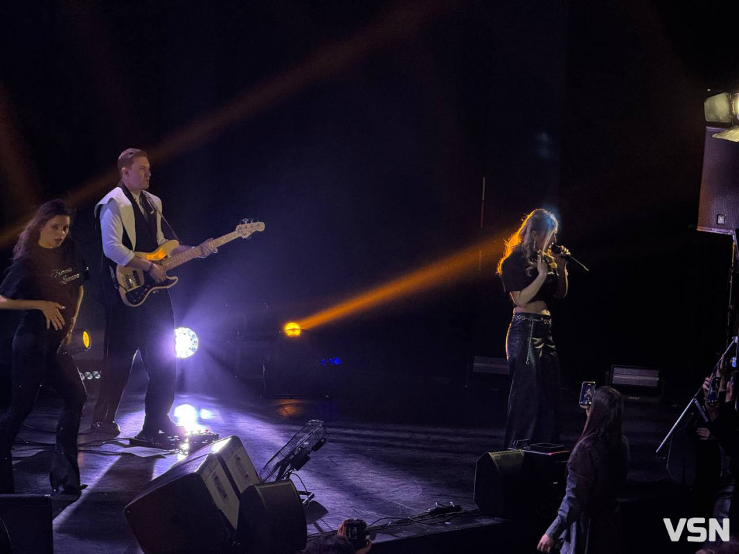 Alena Omargalieva виступила у Луцьку: аншлаг, благодійність і найкращі хіти