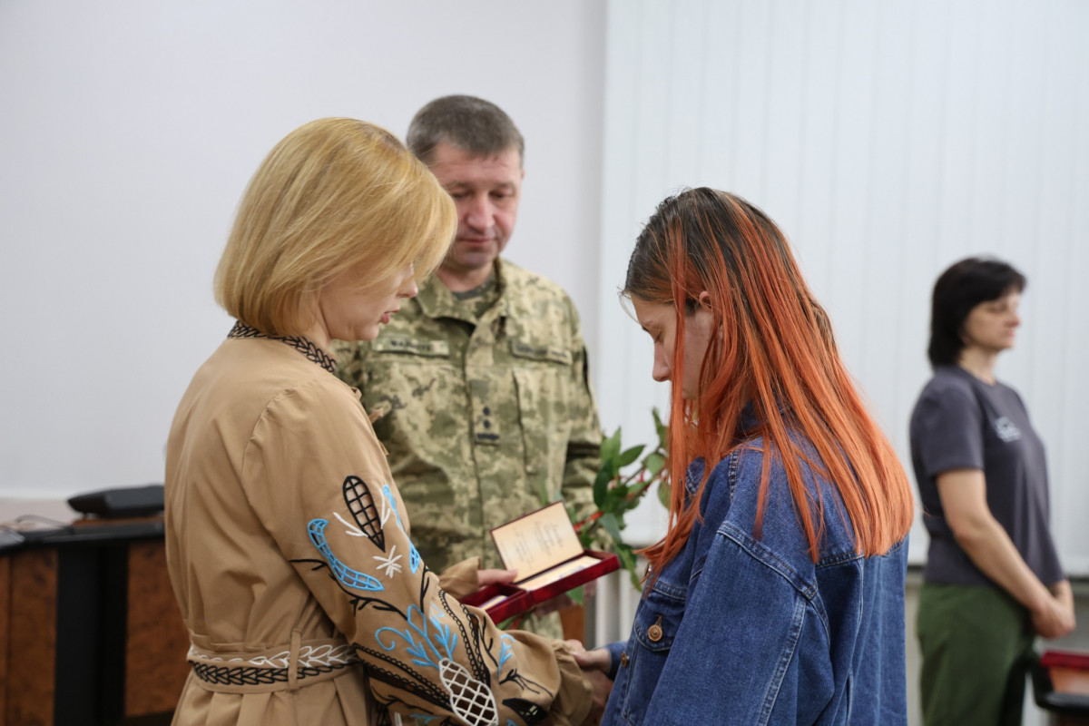 У Луцьку рідним загиблих Героїв передали державні посмертні нагороди
