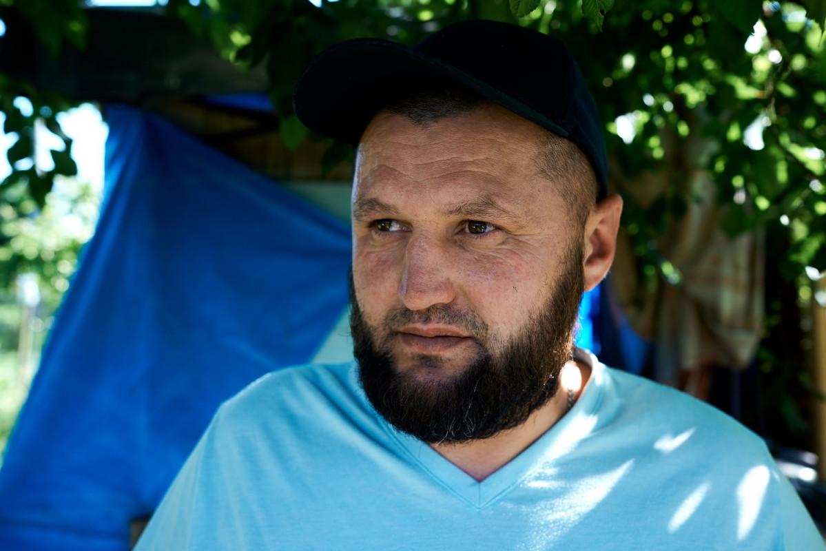 «Другої Наталки вже не буде»: на Волині ветеран висаджує троянди в пам’ять про загиблу на війні дружину