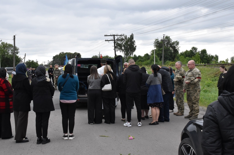 Загинув у бою: на Волині попрощалися з Героєм Сергієм Михальчуком