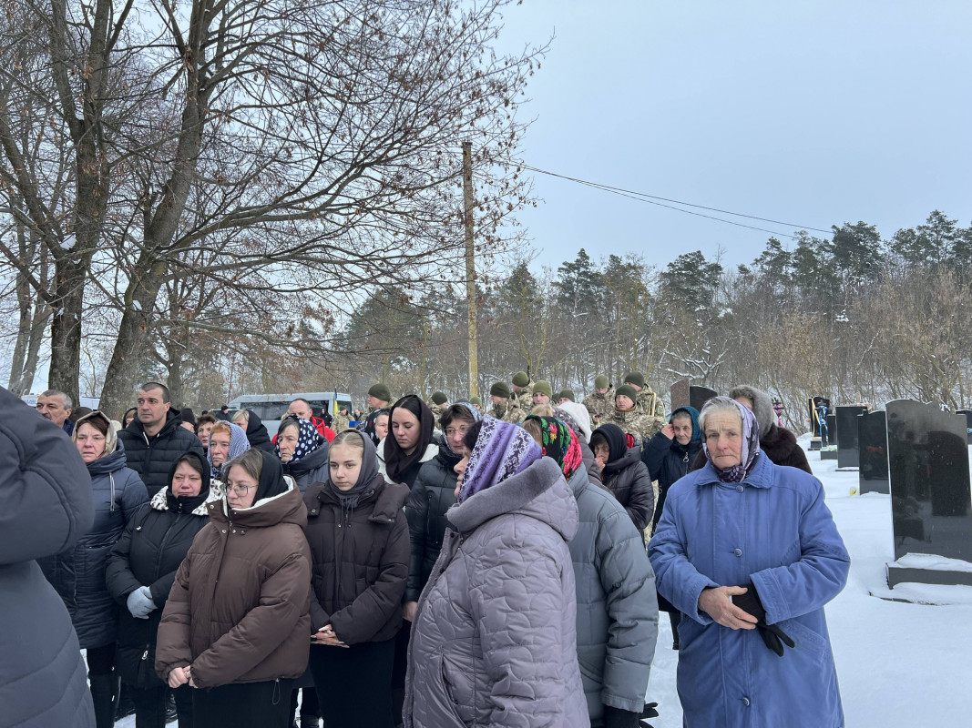 Тривалий час вважався зниклим безвісти: на Волині попрощалися з Героєм Володимиром Вакульчуком