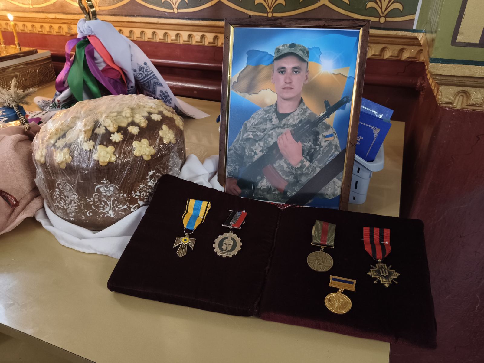 Навіки 35: на Волині в останню путь провели Героя Сергія Ющика