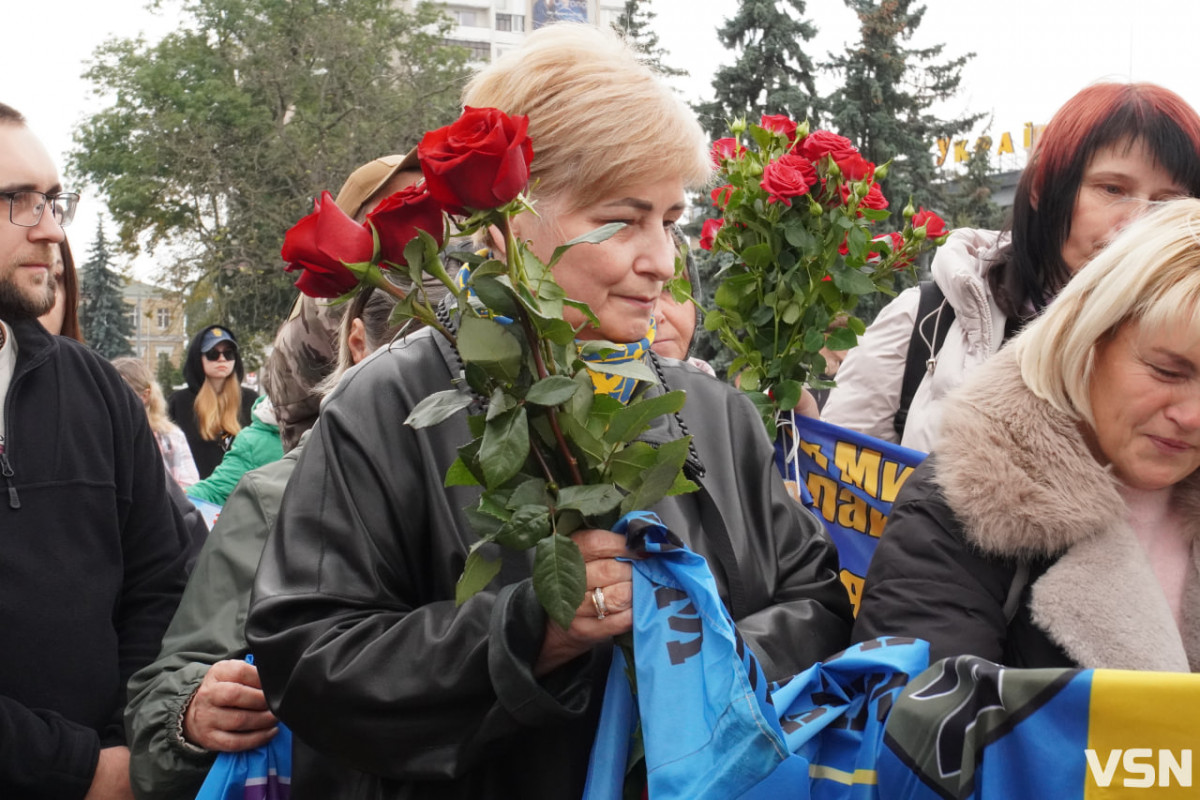 «Я зараз тут, і це моя реальність»: у Луцьку зустріли захисника Павла Літвіна після 50 місяців полону