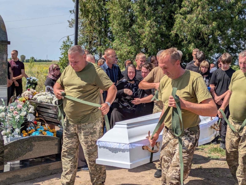 На Волині попрощалися із загиблим Героєм Миколою Кузнєчихіним
