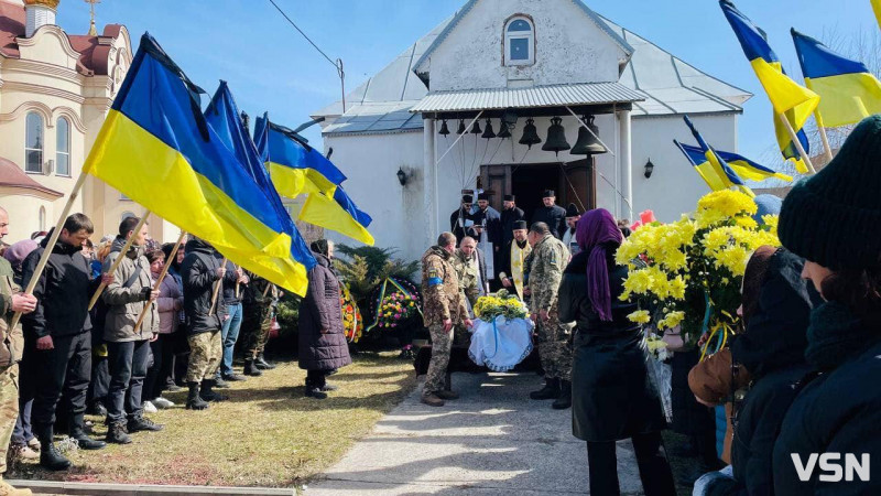 Понад чотири роки рятував поранених побратимів, а себе врятувати не встиг: спогади про Героя з Волині, який загинув на бойовому посту