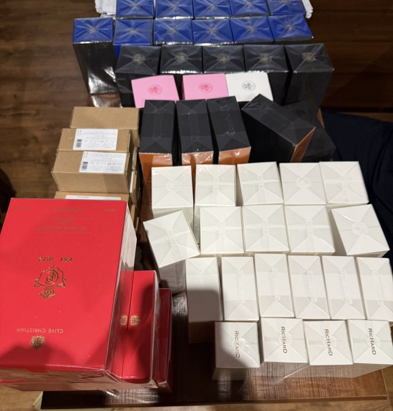 На Волині через «Устилуг» хотіли нелегально ввезти понад тисячу ампул ліків і 70 упаковок парфумів