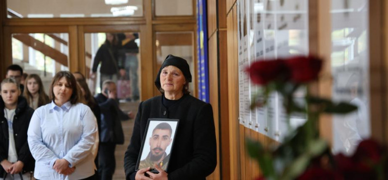Волинський університет вшанував загиблих захисників – студента Володимира Стогнія та випускника Назарія Літвінцова