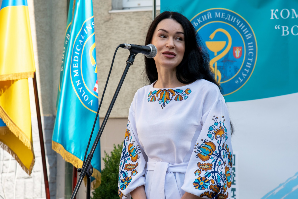 Волинські студенти розпочали навчальний рік: урочистості для першокурсників медінституту та ЛНТУ