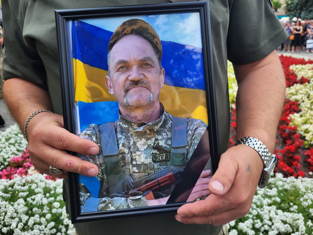 Сини продовжують боротьбу на фронті: на Волині попрощалися з Героями Юрієм Любашовим та Олександром Дубуком