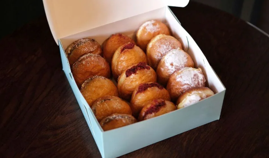 Де забронювати столик на 8 березня у Луцьку