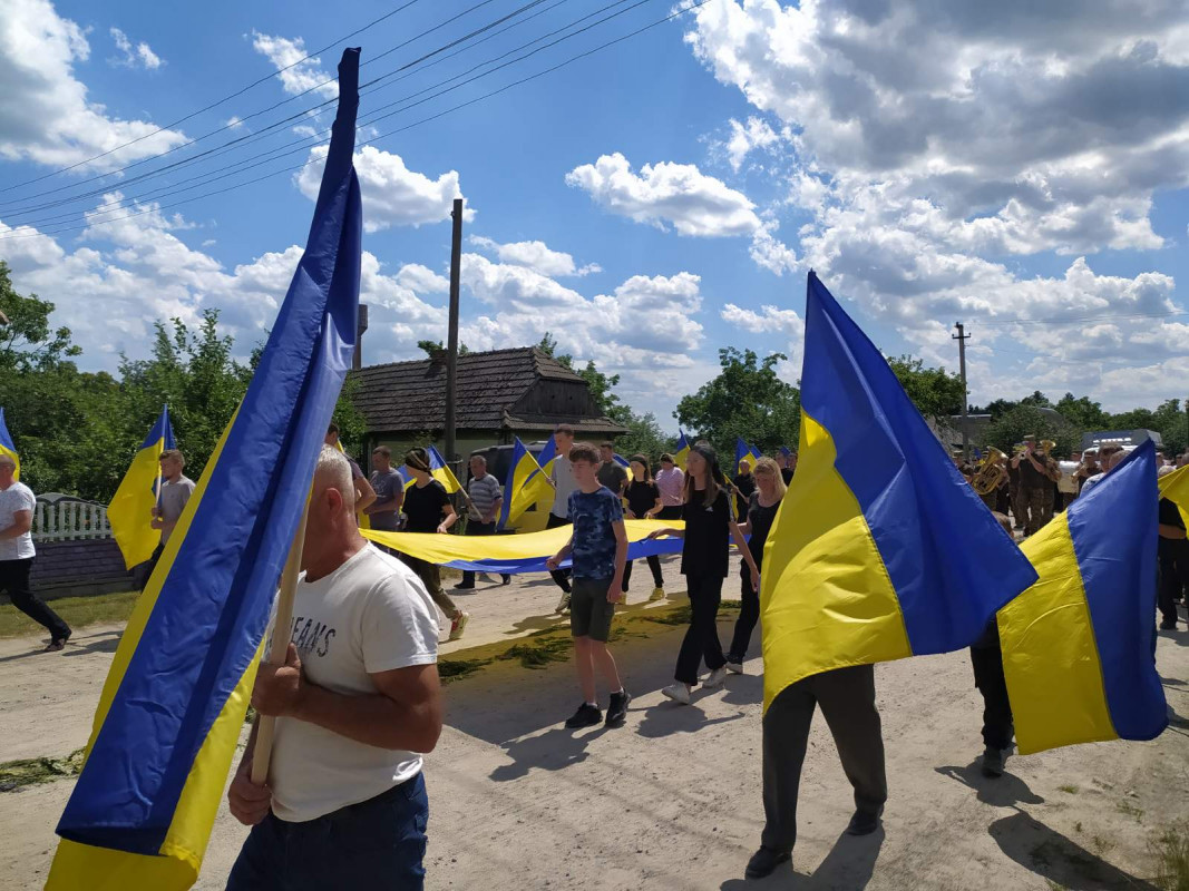 Не судилося відзначити 30-річчя: на Волині попрощались із Героєм Ігорем Назаруком