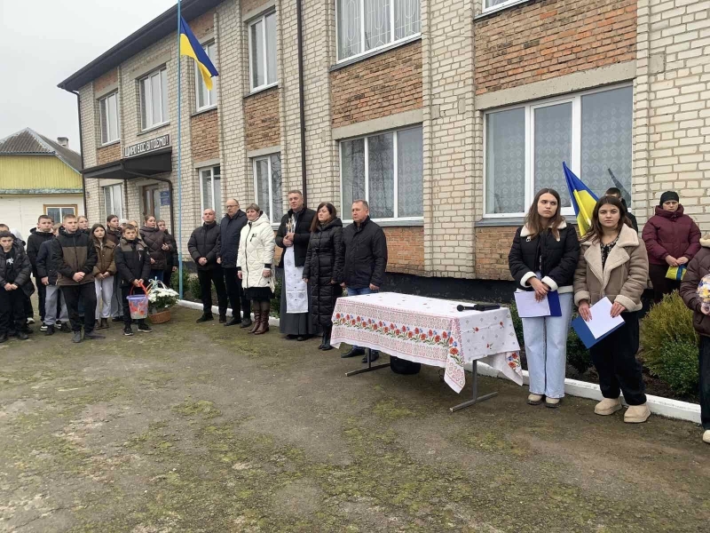 У громаді на Волині відкрили меморіальні дошки загиблим воїнам-землякам