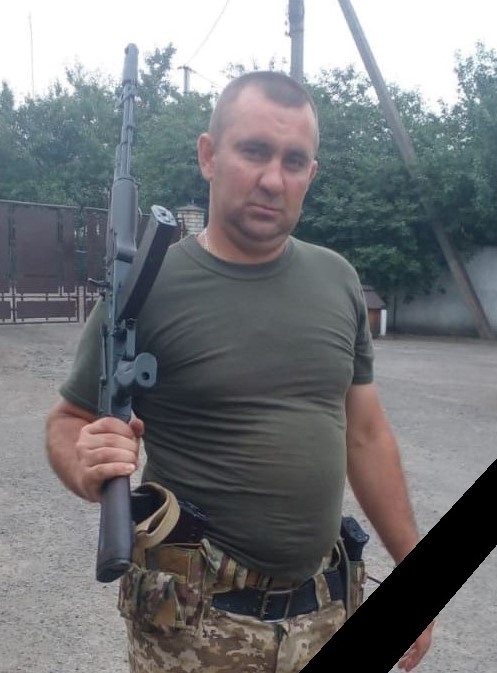 В один день громада прощається відразу з трьома Героями: на Волині поховали молодого захисника Олега Новосада