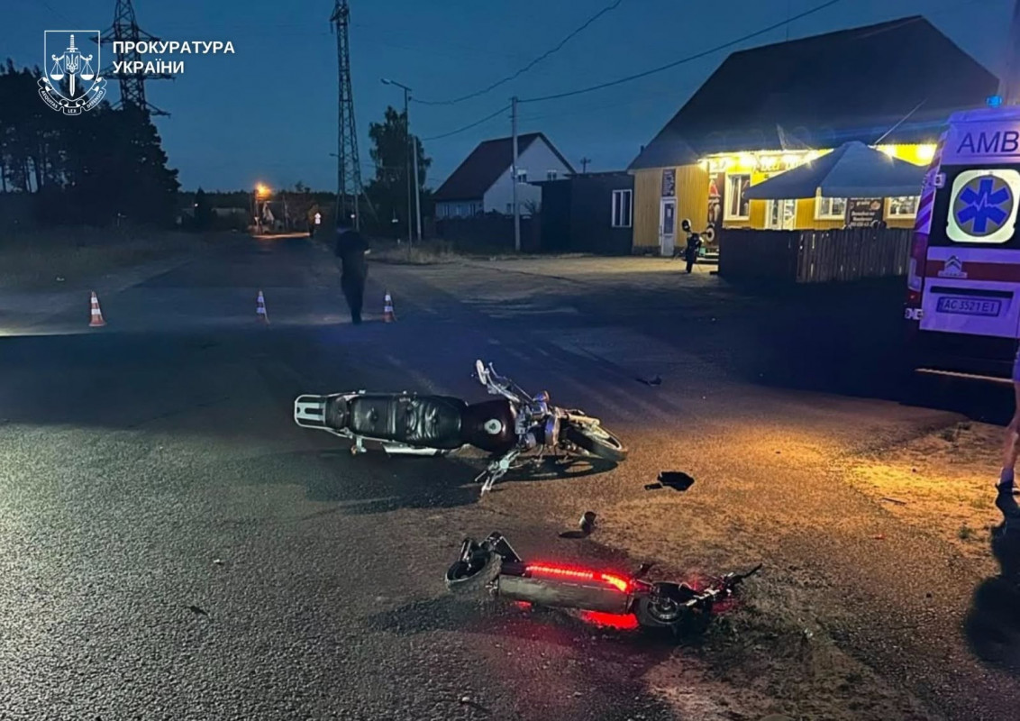 На Волині п’яний мотоцикліст збив 11-річного хлопчика на самокаті: водія взяли під варту