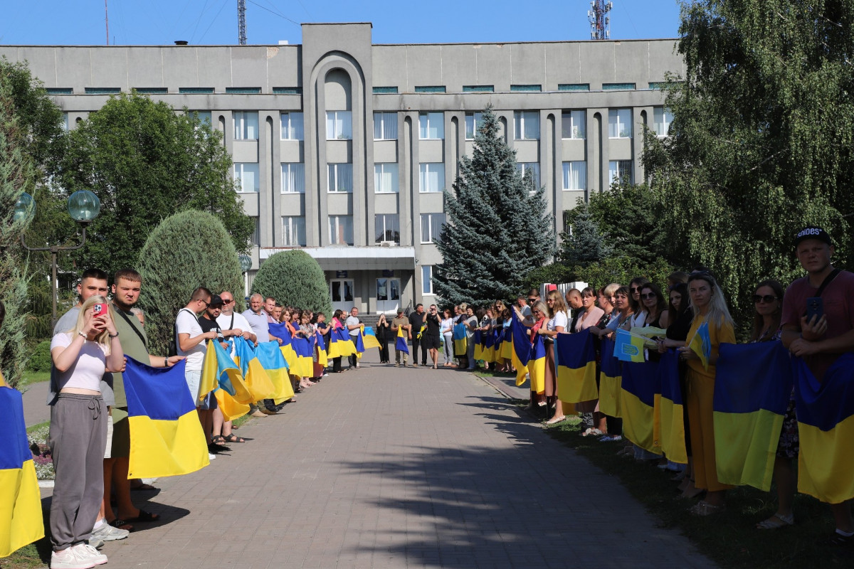 З полону додому: у волинській громаді урочисто зустріли Героя Віталія Березнюка
