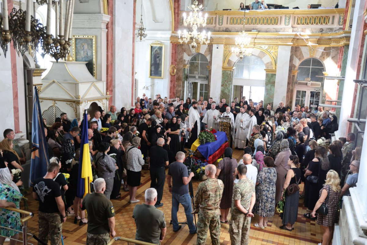 У Луцьку попрощалися із захисником Валерієм Скрицьким