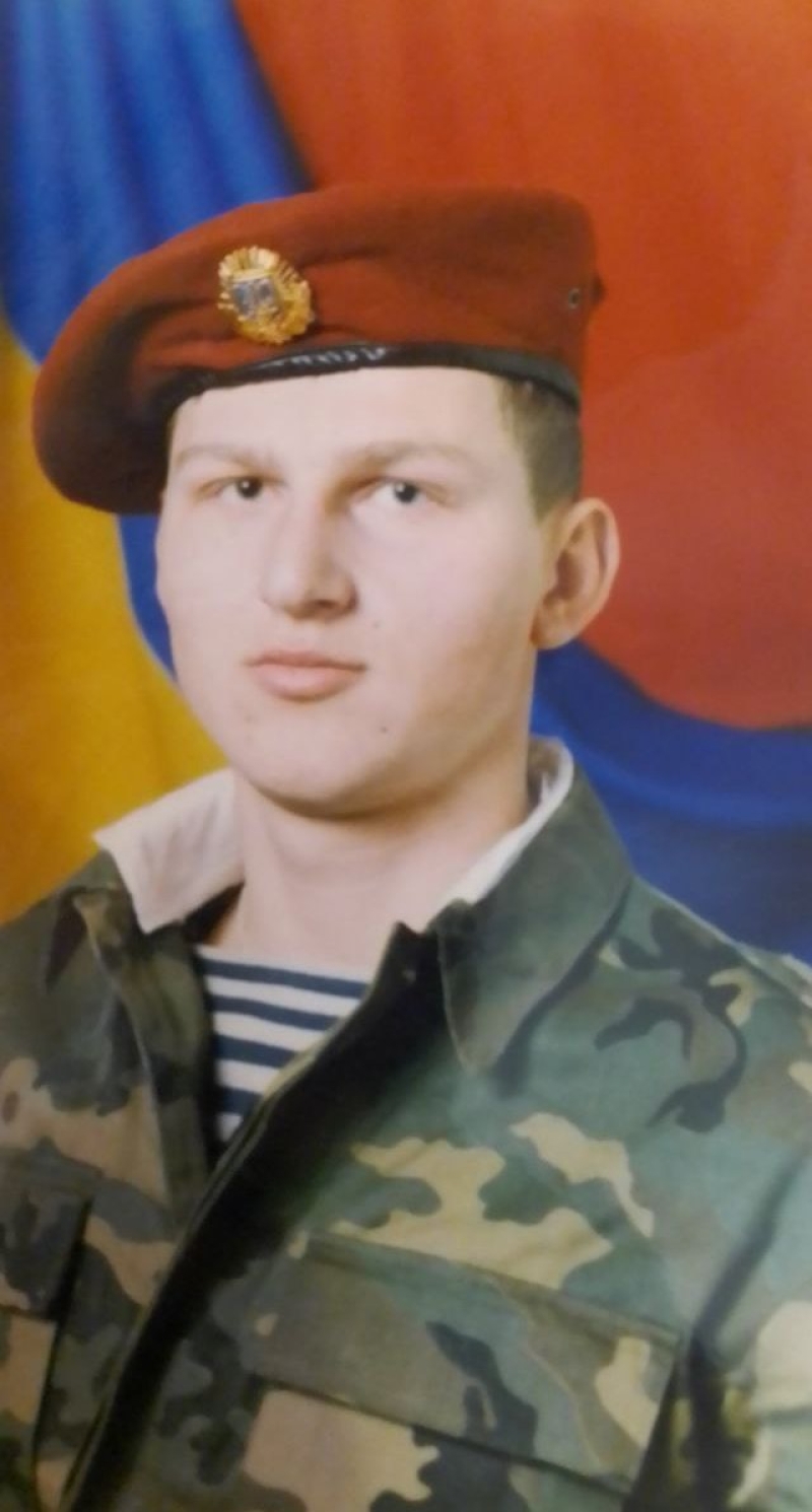Віддав наказ відступати, а сам назавжди залишився на полі бою: Герою з Волині навіки 43