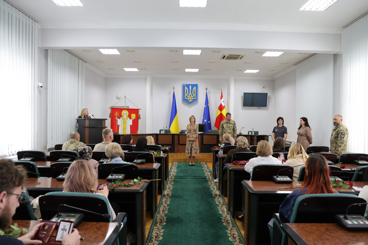 У Луцьку рідним загиблих Героїв передали державні посмертні нагороди