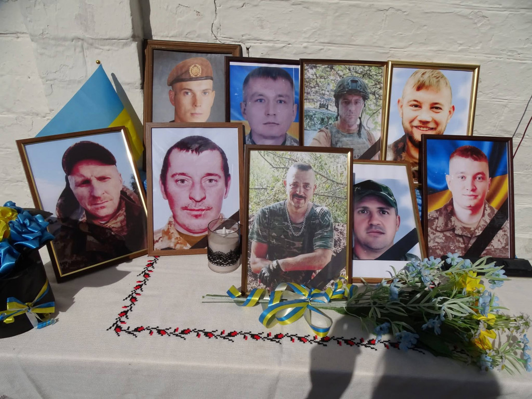 У ліцеї на Волині відкрили меморіальні дошки чотирьом полеглим Героям-випускникам