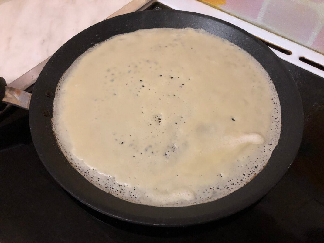 Як приготувати ідеальні млинці, які не рвуться